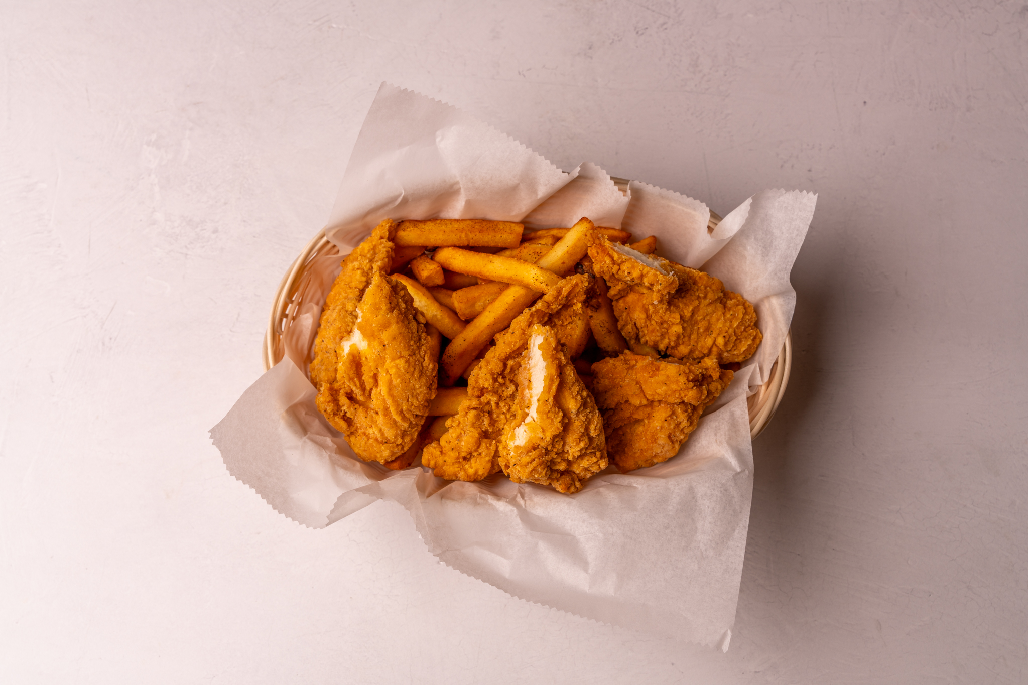 CHICKEN TENDERS & FRIES